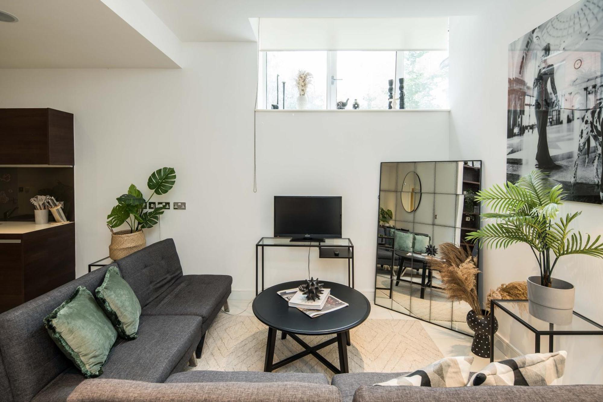 Al Central-Soho-Chinatown-Coventgarden-Cozy-Onebed Apartment London Ngoại thất bức ảnh